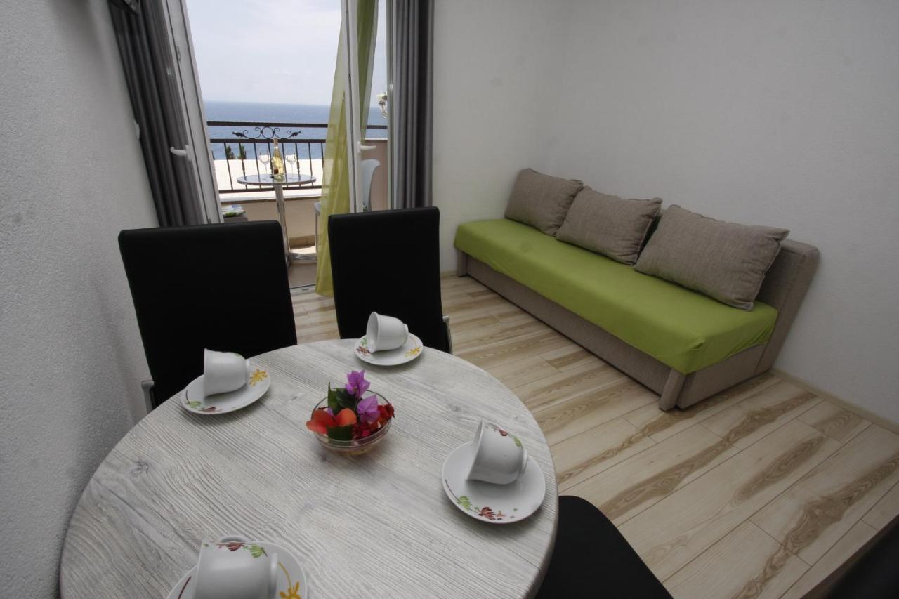 Apartments Turic Tučepi Esterno foto