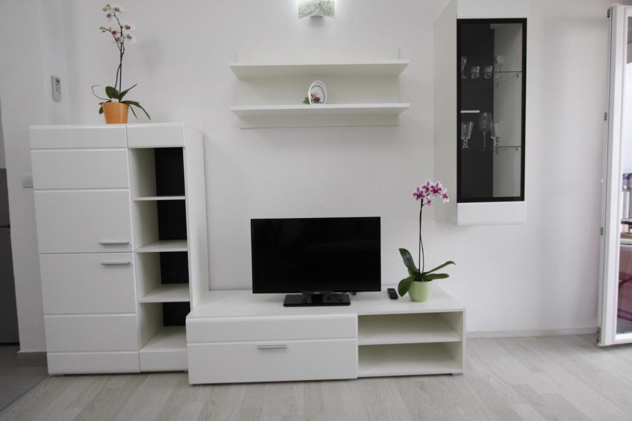 Apartments Turic Tučepi Esterno foto