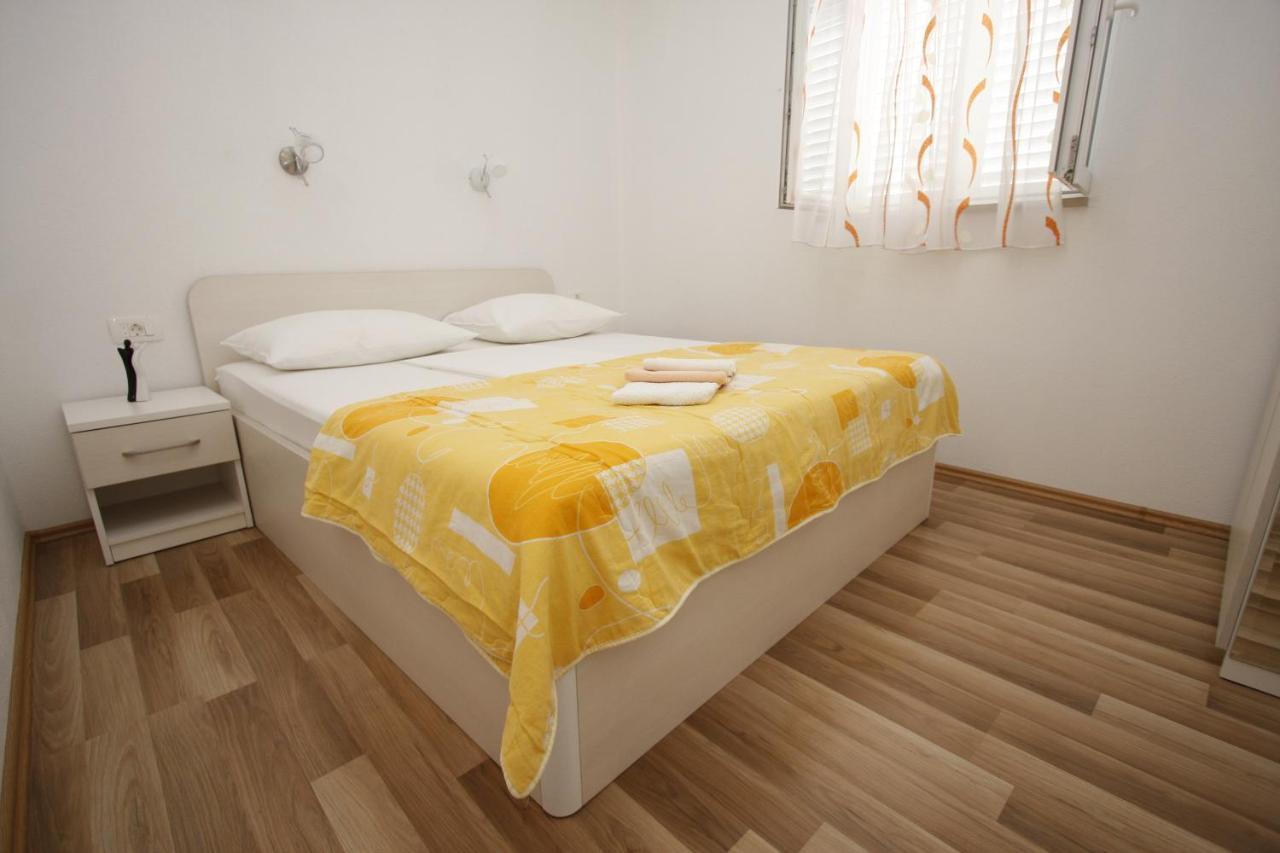 Apartments Turic Tučepi Esterno foto