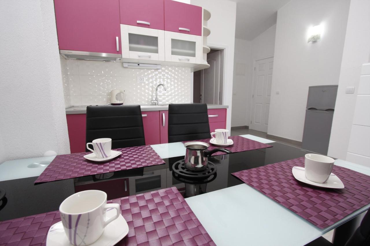 Apartments Turic Tučepi Esterno foto