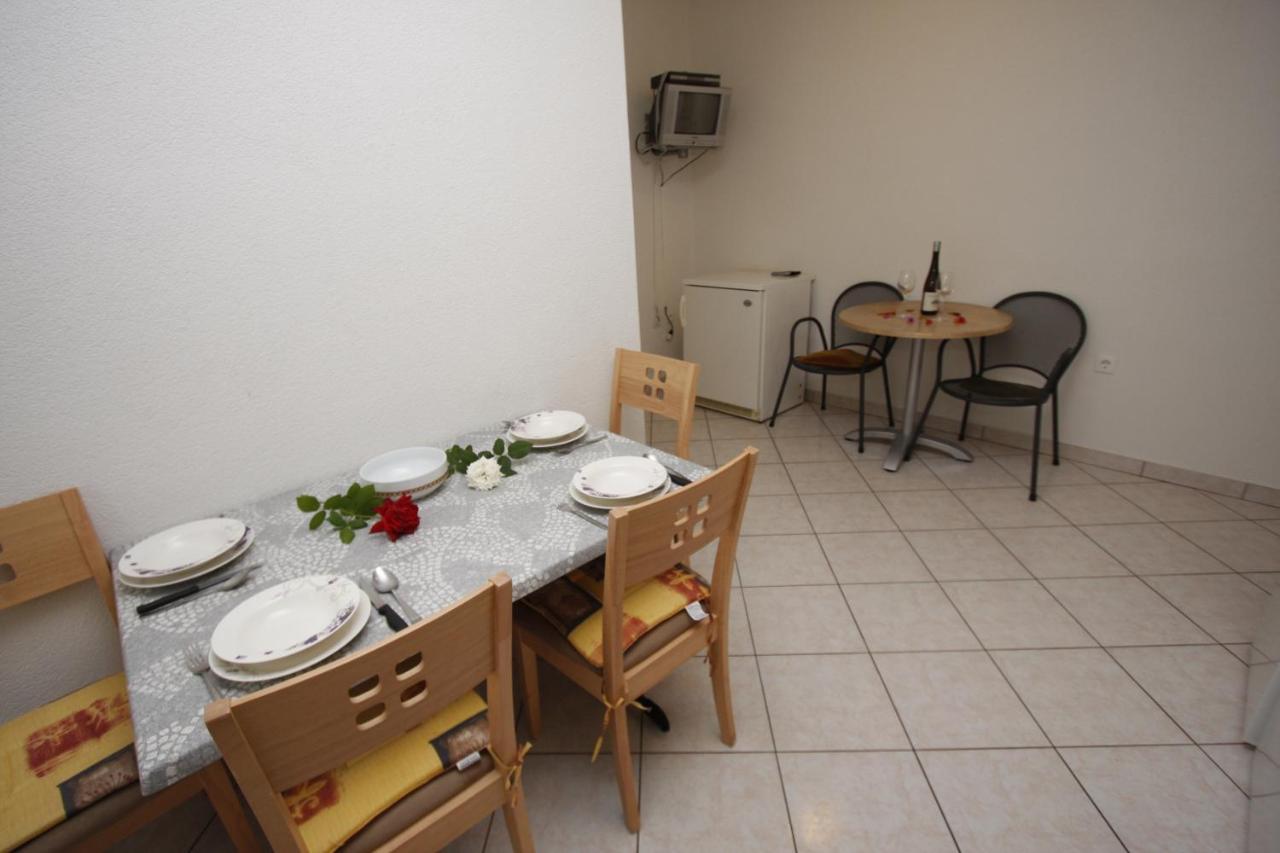 Apartments Turic Tučepi Esterno foto